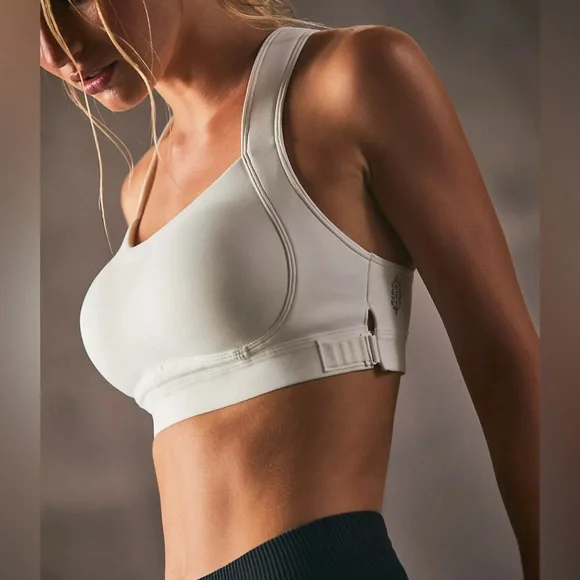 FP Movement Make A Move Sports Bra size small - Picture 9 of 11